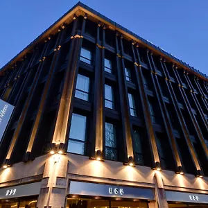 Cusani Otel