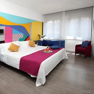 4* ホテル メディオラヌム