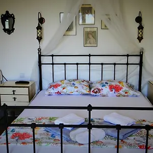Kabuk Ev Otel Datça