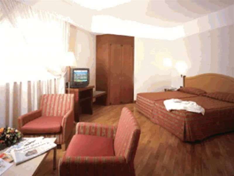 Nh Milano Machiavelli Hotel 4*,  Olaszország